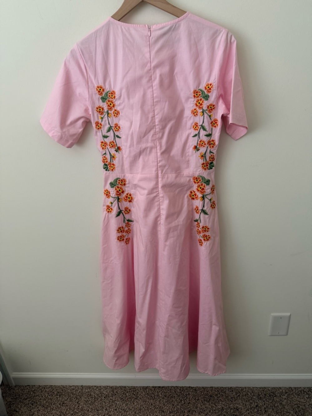 NWT Fanm Mon Amaka Dress Pink Midi Cotton Floral Embroidery Size Medium - Picture 4 of 5